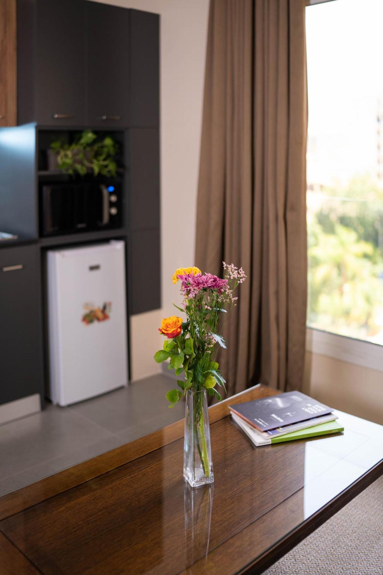 Cosmopolitan Hotel เบรุต ภายนอก รูปภาพ